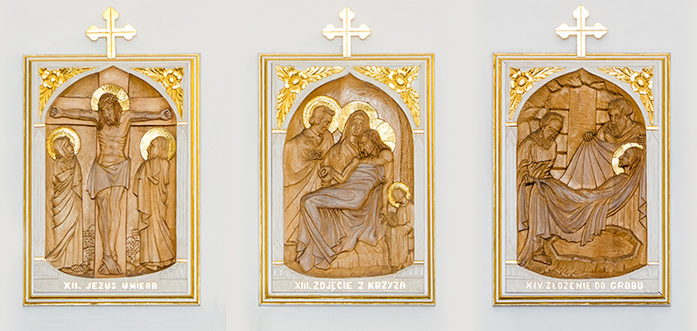 Droga Krzyżowa w Sadlinkach stacja XII-XIV